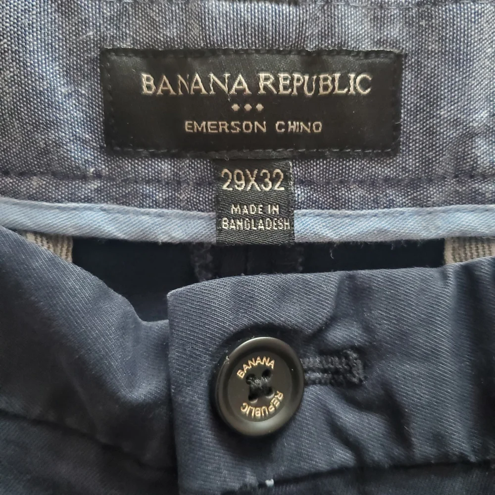 Banana Republic Men's Navy Chinos (Size 29x32) - Picture 2 of 5